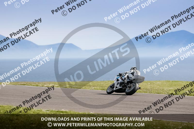 anglesey no limits trackday;anglesey photographs;anglesey trackday photographs;enduro digital images;event digital images;eventdigitalimages;no limits trackdays;peter wileman photography;racing digital images;trac mon;trackday digital images;trackday photos;ty croes